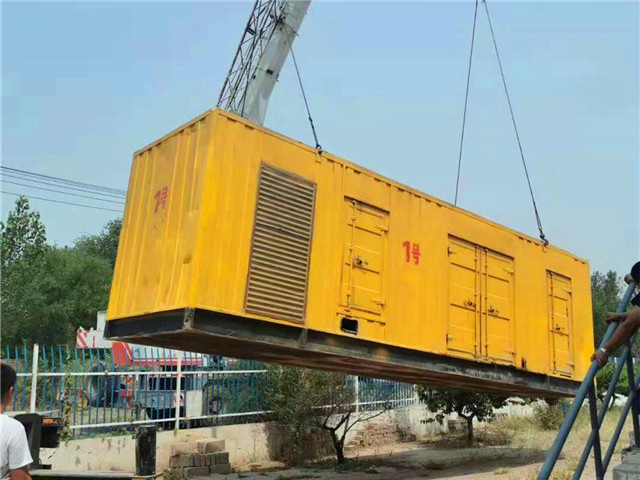 宁国300KW柴油发电机组油耗是多少?